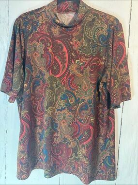 Appleseed's Multi-Color Paisley Short Sleeve Shirt